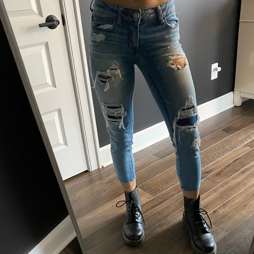 American Eagle Women’s Cropped Skinny Jeans